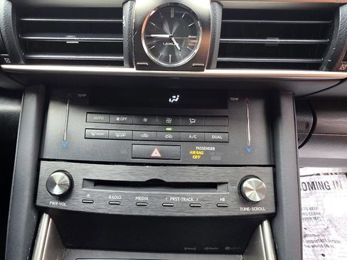 Used 2020 Lexus IS 350 F Sport w/ F Sport Package image 20