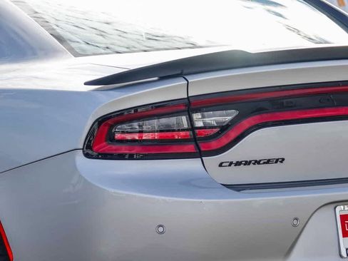 Used 2023 Dodge Charger SXT w/ Blacktop Package image 7