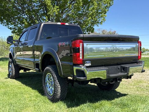 Used 2025 Ford F250 King Ranch w/ Chrome Package AWD/4WD image 9