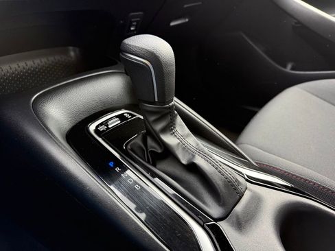 Used 2023 Toyota Corolla SE w/ Carpet Mat Package (TMS) FWD image 20