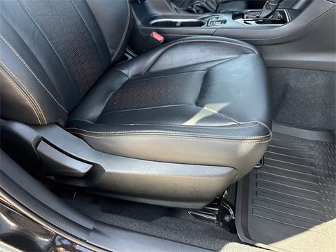 Used 2022 Subaru Crosstrek 2.5i Limited w/ Moonroof Package 2 image 28