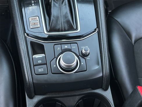 Used 2019 MAZDA CX-5 Touring image 26