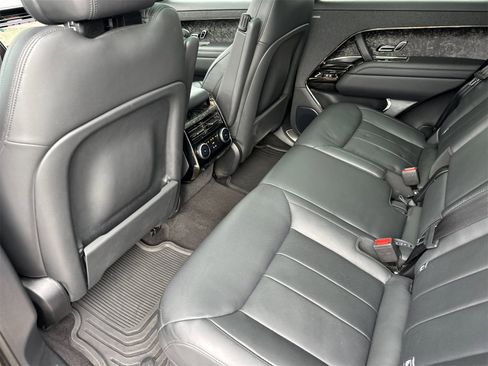 Used 2023 Land Rover Range Rover Sport SE Dynamic image 12