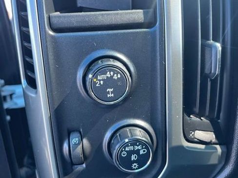 Used 2018 Chevrolet Silverado 1500 LT w/ Texas Edition AWD/4WD image 14