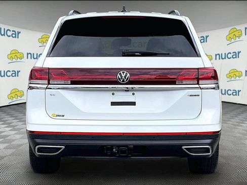 Used 2024 Volkswagen Atlas SE w/ Panoramic Sunroof Package AWD/4WD image 5