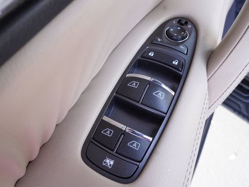 Certified 2023 Nissan Armada SL w/ Captain's Chairs Package image 17