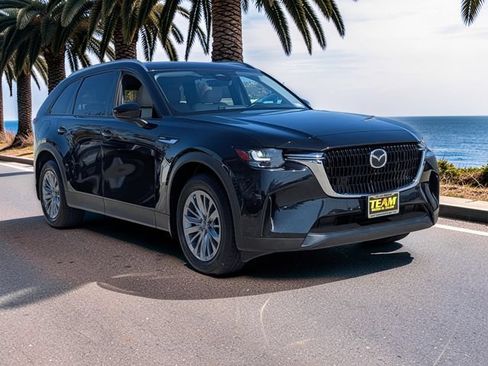 Certified 2024 MAZDA CX-90 Plug-In Hybrid w/ Preferred AWD/4WD image 5