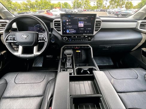 Used 2024 Toyota Tundra Limited AWD/4WD image 14