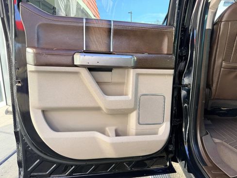 Used 2019 Ford F450 Limited image 30