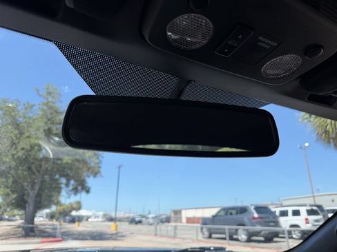 Used 2019 Ford Mustang Premium RWD image 20
