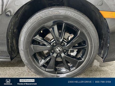 Used 2023 Honda Odyssey Sport image 12