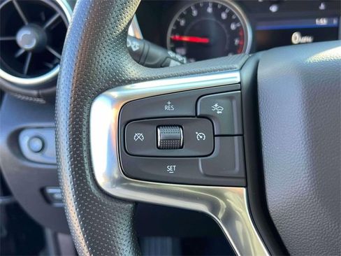 Used 2025 Chevrolet Blazer LT w/ Driver Confidence Package image 23