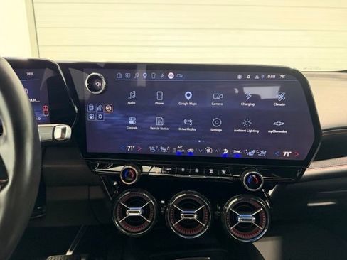 Used 2024 Chevrolet Blazer EV RS AWD/4WD image 16
