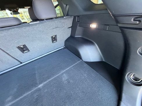 Used 2026 Chevrolet Equinox LT AWD/4WD image 54