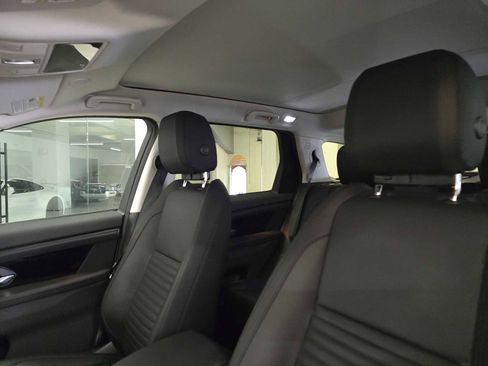 Certified 2025 Land Rover Discovery Sport S image 21