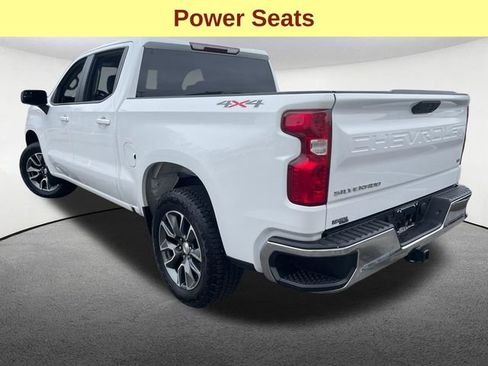 Used 2025 Chevrolet Silverado 1500 LT AWD/4WD image 9
