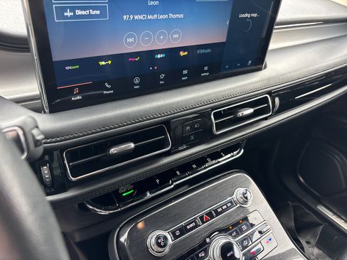 Certified 2023 Lincoln Nautilus AWD w/ Premium Package image 21
