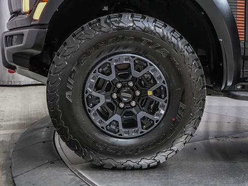 Used 2024 Ford F150 Raptor w/ Equipment Group 803A Raptor R AWD/4WD image 10