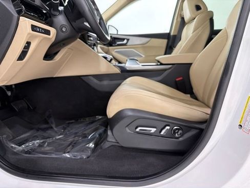Certified 2024 Acura MDX SH-AWD w/ Technology Package image 14