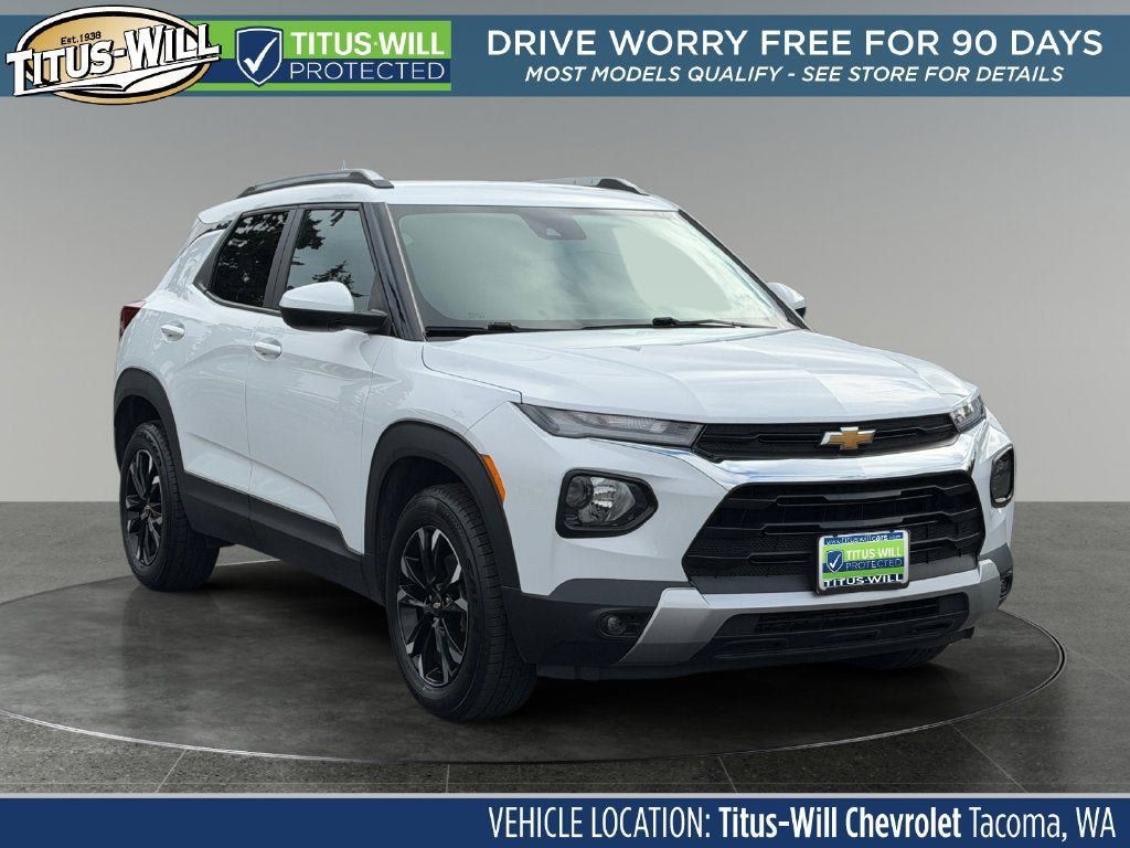 Used 2022 Chevrolet TrailBlazer LT w/ Driver Confidence Package AWD/4WD image 1