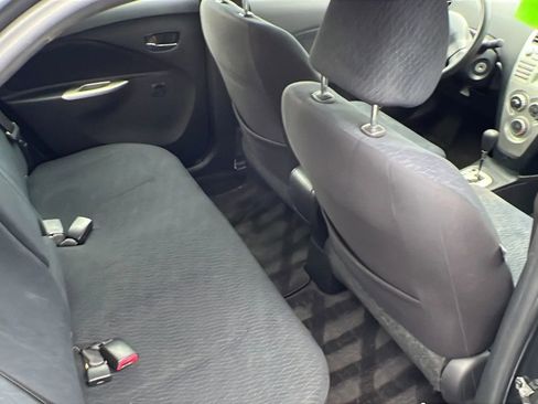 Used 2007 Toyota Yaris S image 6