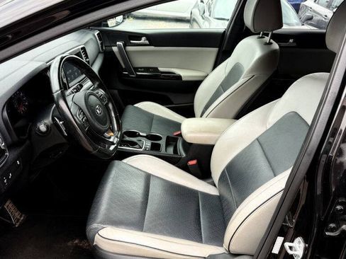 Used 2019 Kia Sportage EX w/ EX Sport Appearance Package AWD/4WD image 14