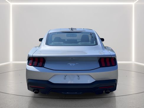 Used 2026 Ford Mustang Premium RWD image 4