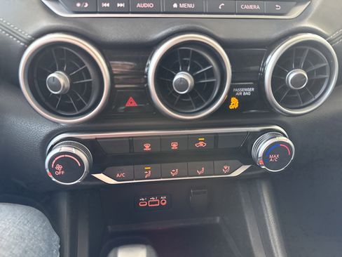 Used 2023 Nissan Sentra SV image 21