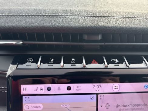 New 2025 Jeep Grand Cherokee Limited image 17