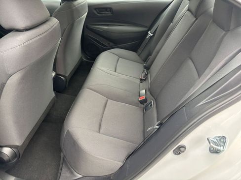 Used 2025 Toyota Corolla LE image 22