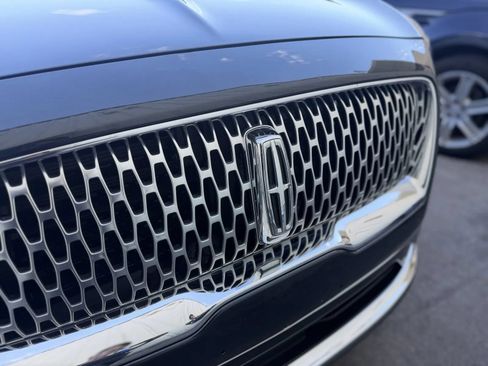 Used 2022 Lincoln Nautilus FWD w/ Premium Package image 45