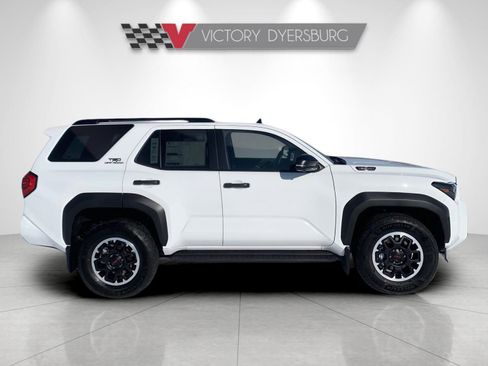 New 2026 Toyota 4Runner TRD Off-Road Premium AWD/4WD image 9