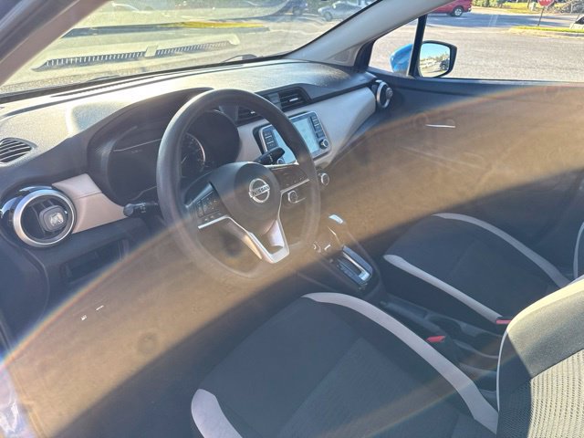 Used 2021 Nissan Versa SV FWD image 10