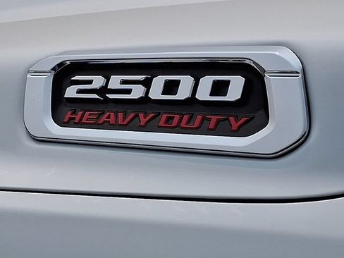 Used 2024 RAM 2500 Big Horn AWD/4WD image 31