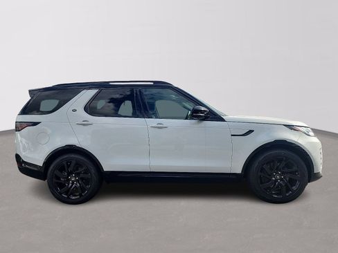 New 2025 Land Rover Discovery Dynamic SE image 5