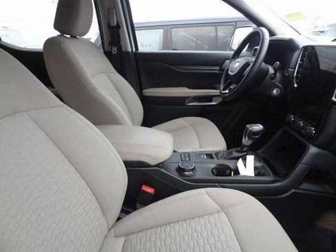 Used 2024 Ford Ranger XLT image 9