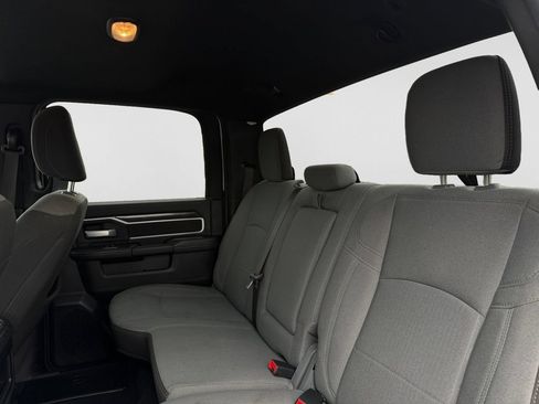 Used 2024 RAM 2500 Big Horn w/ Off Road Package AWD/4WD image 9