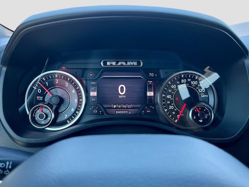 Used 2020 RAM 1500 Big Horn RWD image 12