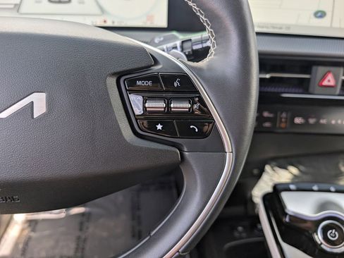 Certified 2024 Kia EV6 GT-Line AWD/4WD image 26