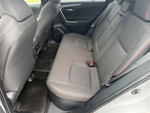Used 2025 Toyota RAV4 SE image 23