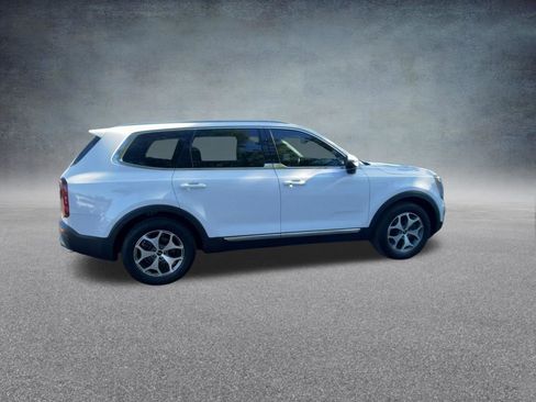 Used 2022 Kia Telluride EX w/ Towing Package FWD image 25