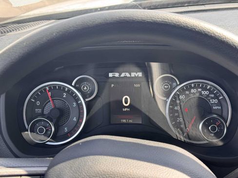 Used 2024 RAM 5500 Tradesman RWD image 17
