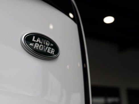 Used 2023 Land Rover Range Rover SE AWD/4WD image 11