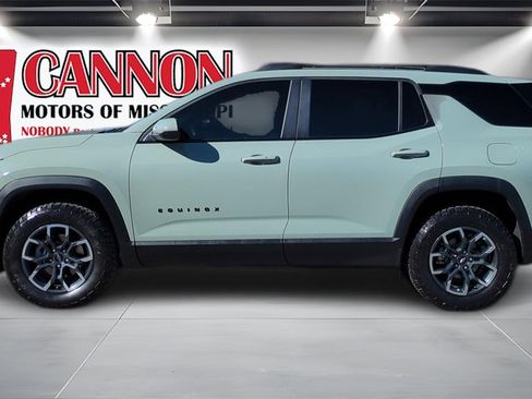 Used 2026 Chevrolet Equinox ACTIV image 8