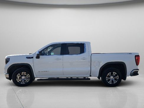 Used 2023 GMC Sierra 1500 SLE image 21