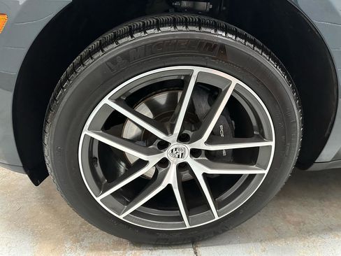 Used 2024 Porsche Macan w/ Premium Plus Package AWD/4WD image 26