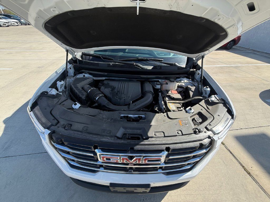 Used 2026 GMC Acadia Elevation w/ Elevation Premium Package FWD image 19