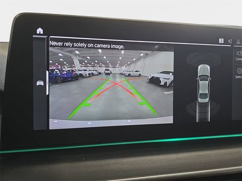 Used 2023 BMW 530i w/ Convenience Package image 22