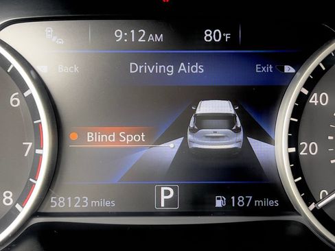 Used 2018 Nissan Murano SL w/ Midnight Edition Package FWD image 30