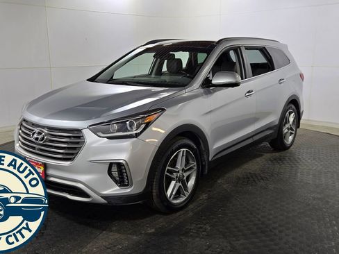 Used 2018 Hyundai Santa Fe SE Ultimate w/ SE Ultimate Tech Package 03 image 4